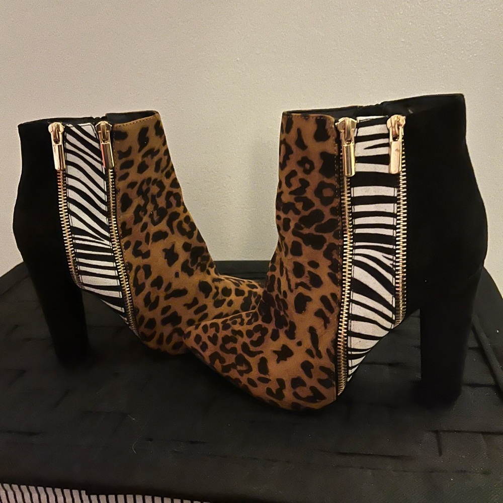 Just fab heeled booties. Women’s size 8. Worn a few times.